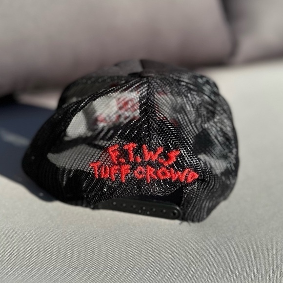 FTWS x Tuff Crowd 2 LIVE AND DIE IN LA - Picture 3 of 7